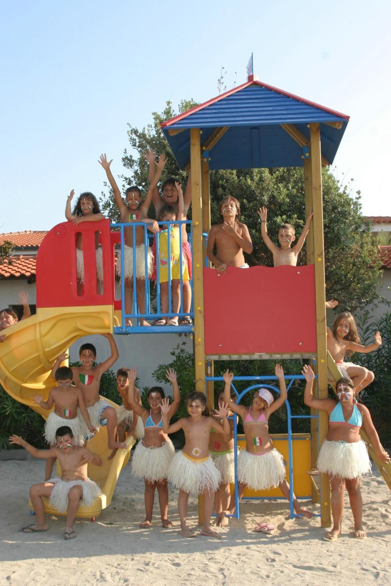 Villaggio Torre Ruffa Robinson กาโปวาติกาโน ภายนอก รูปภาพ